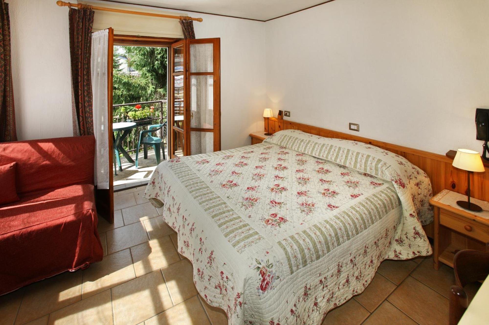 Hotel Villa Cary Oulx Exterior foto