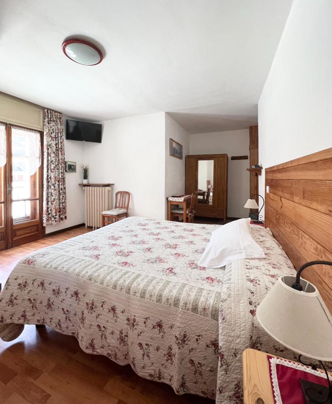 Hotel Villa Cary Oulx Exterior foto